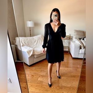 Michael Kors Black V-neck MIDI dress.